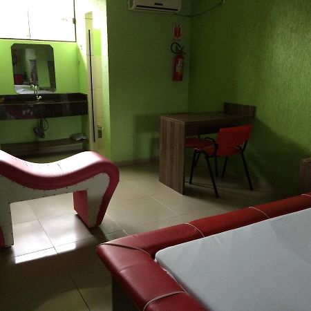 Sonhos Motel (Adults Only) Коломбу Екстер'єр фото