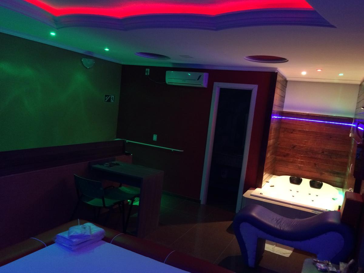 Sonhos Motel (Adults Only) Коломбу Екстер'єр фото
