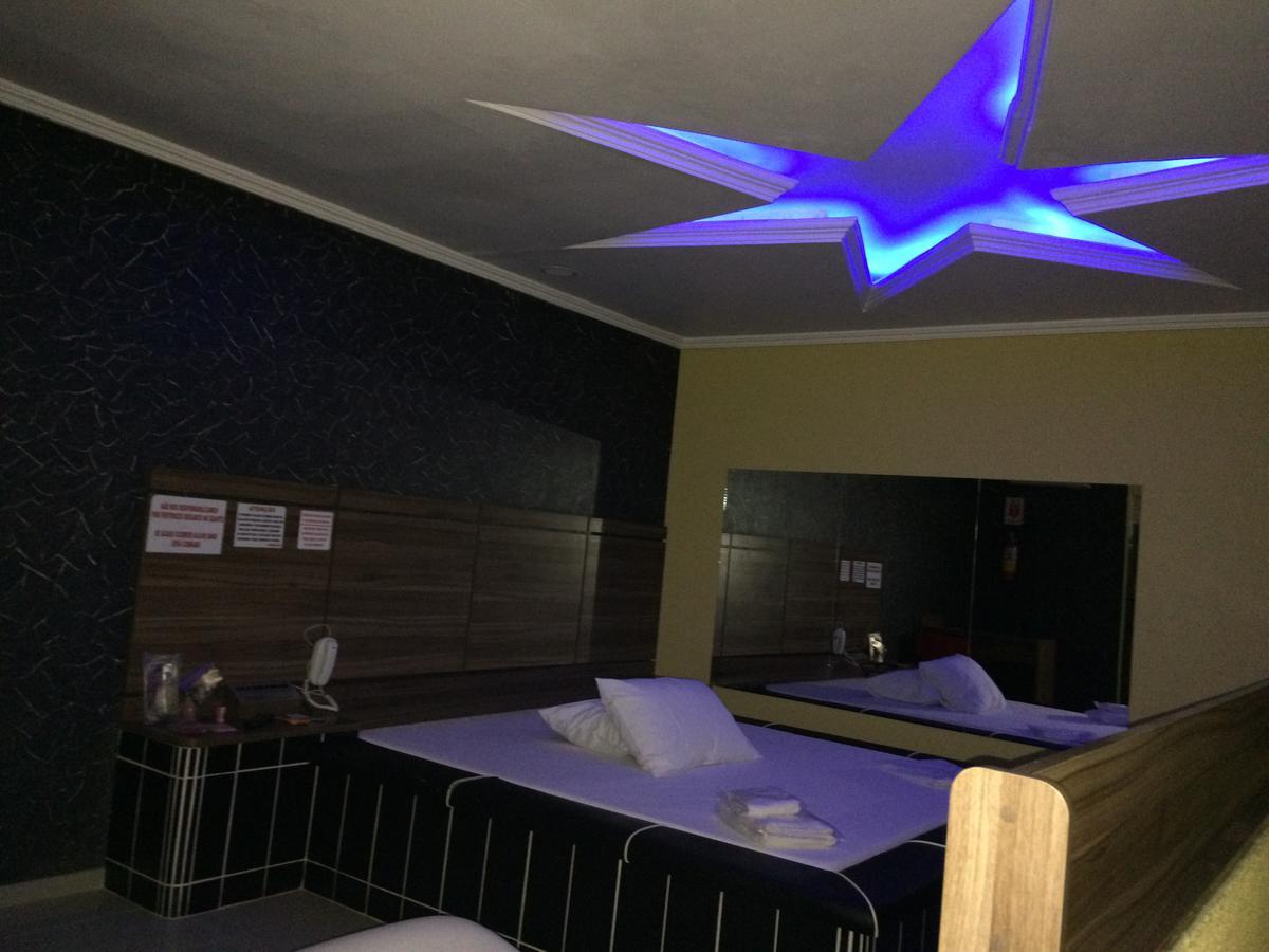 Sonhos Motel (Adults Only) Коломбу Екстер'єр фото